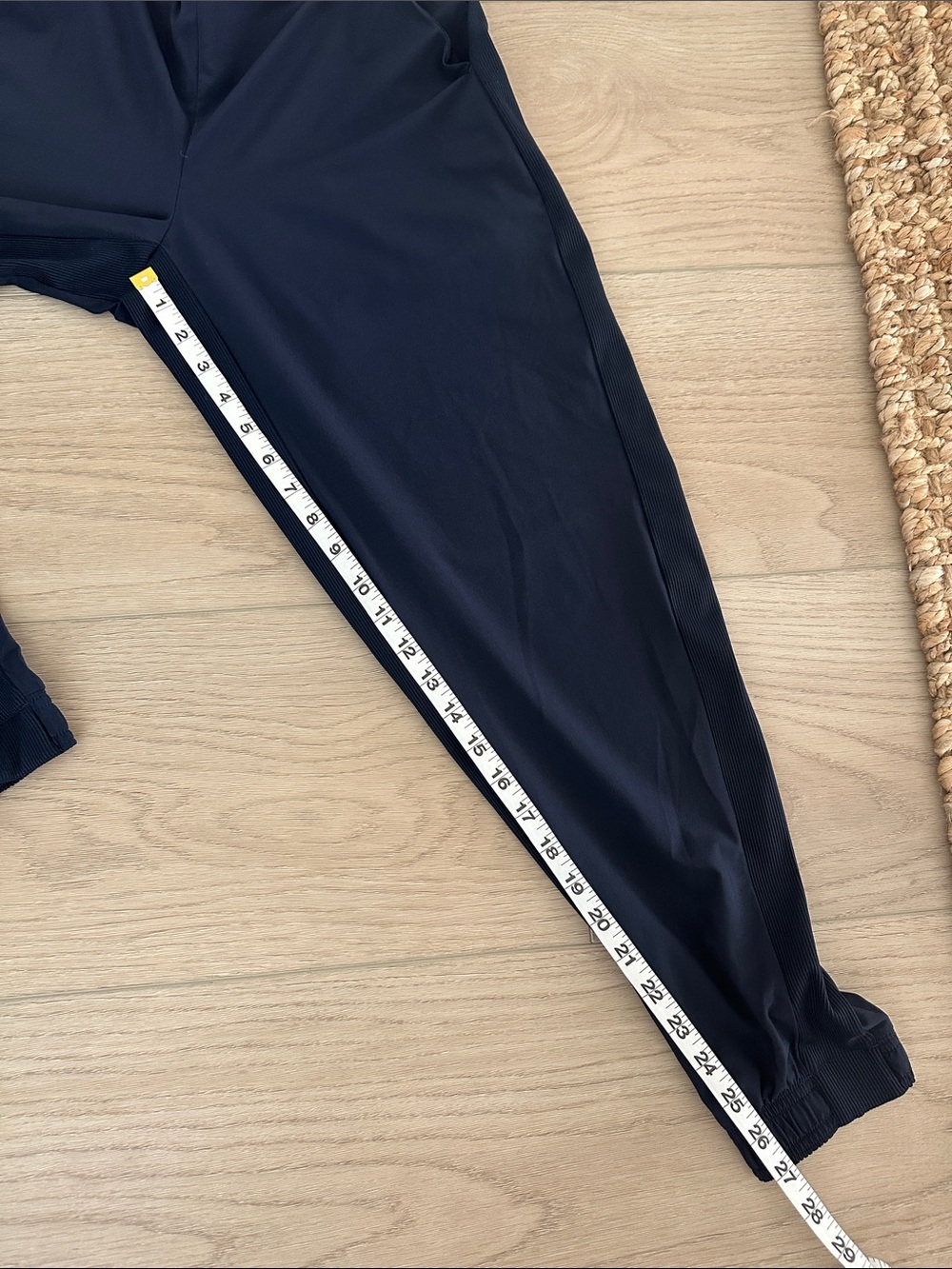 Athleta Brooklyn Jogger Navy with pockets-Size 8 - Picture 2 of 5